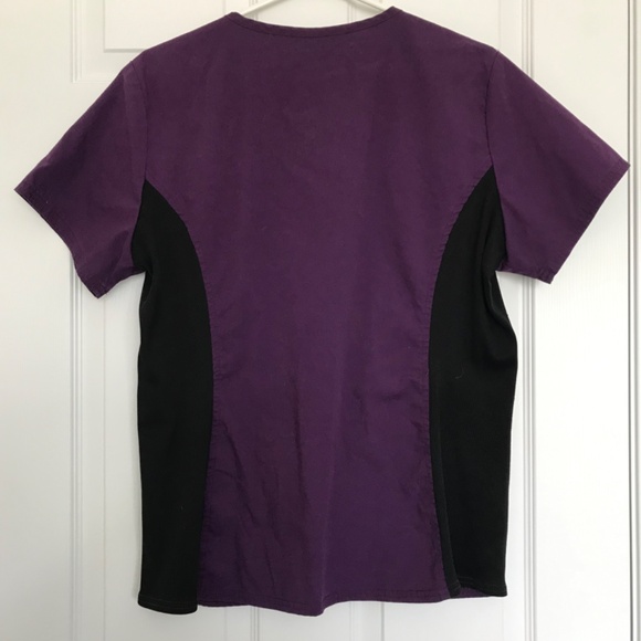 SCRUBSTAR Scrub Top Eggplant Purple Black M Short Sleeve V-Neck Front Pockets - Picture 14 of 15